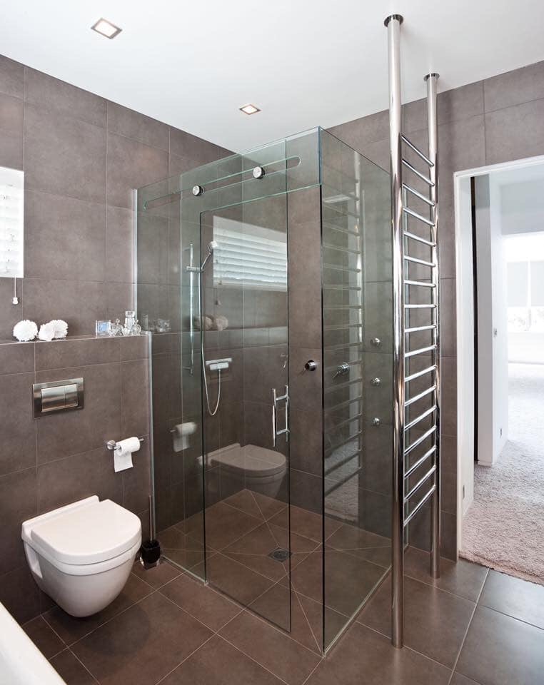 Sliding Door Shower Screens of Elite Glass Solutions