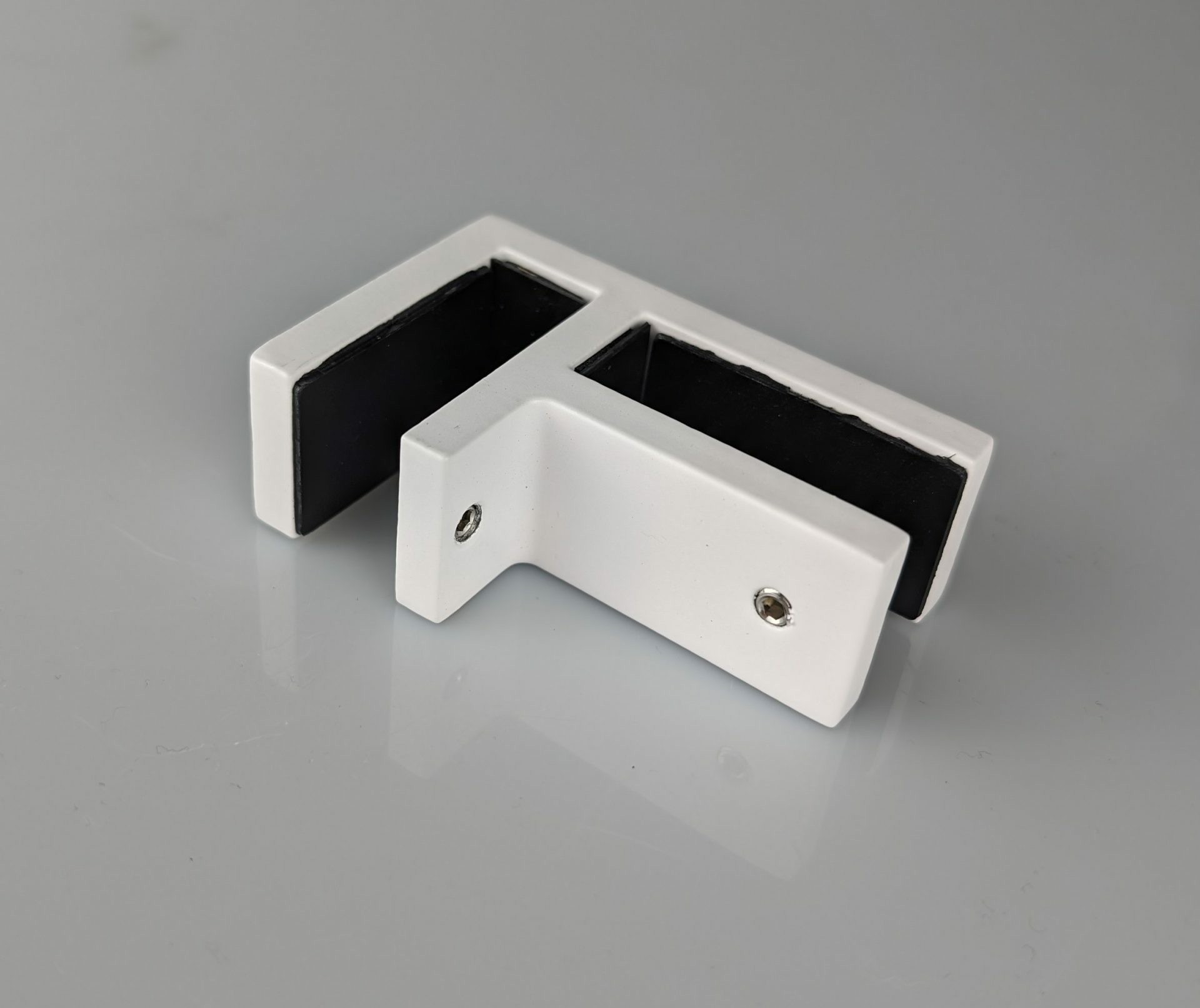 Glass to glass clamps