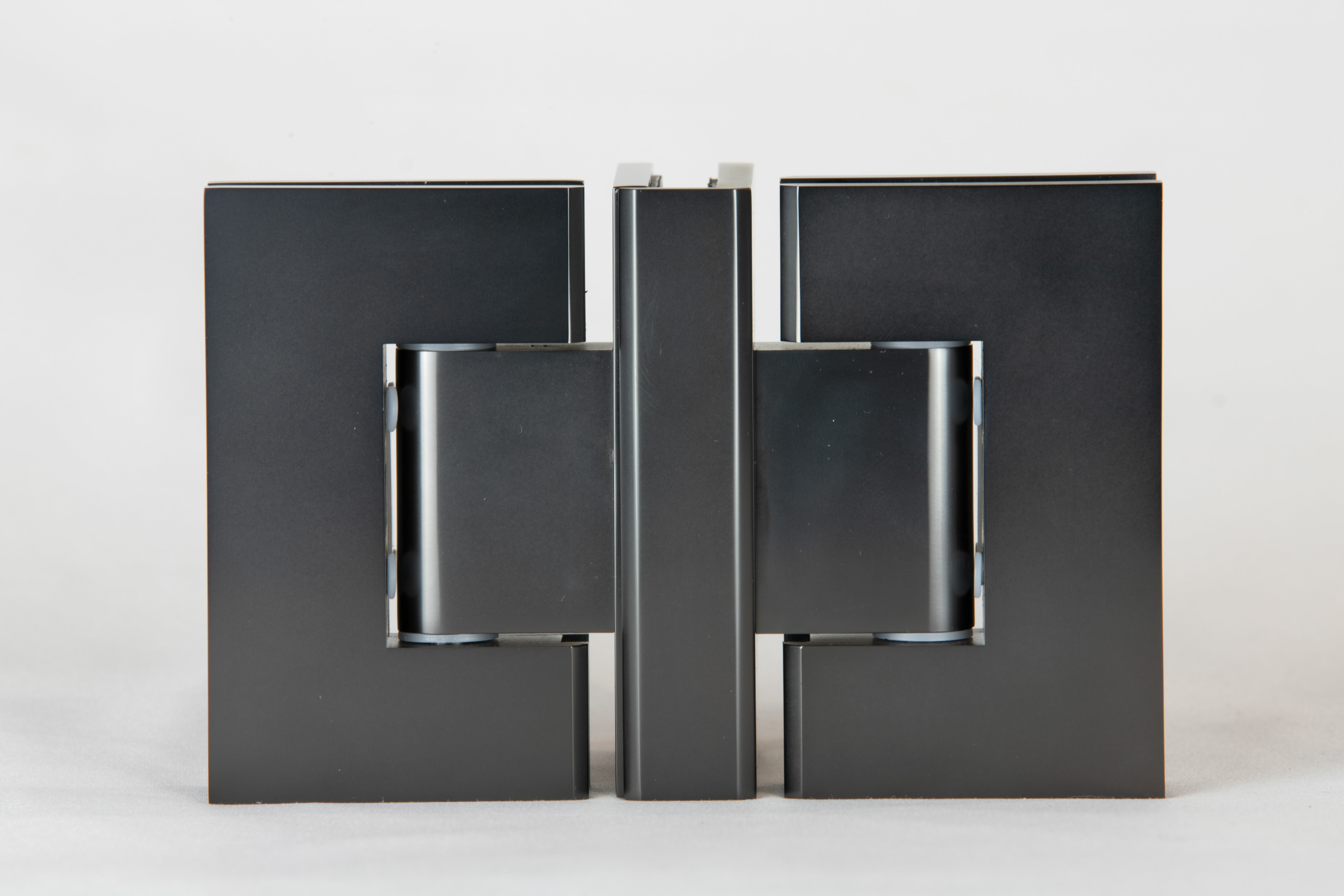 Gun Black Dumb Oil back to back hinge for 10mm glass