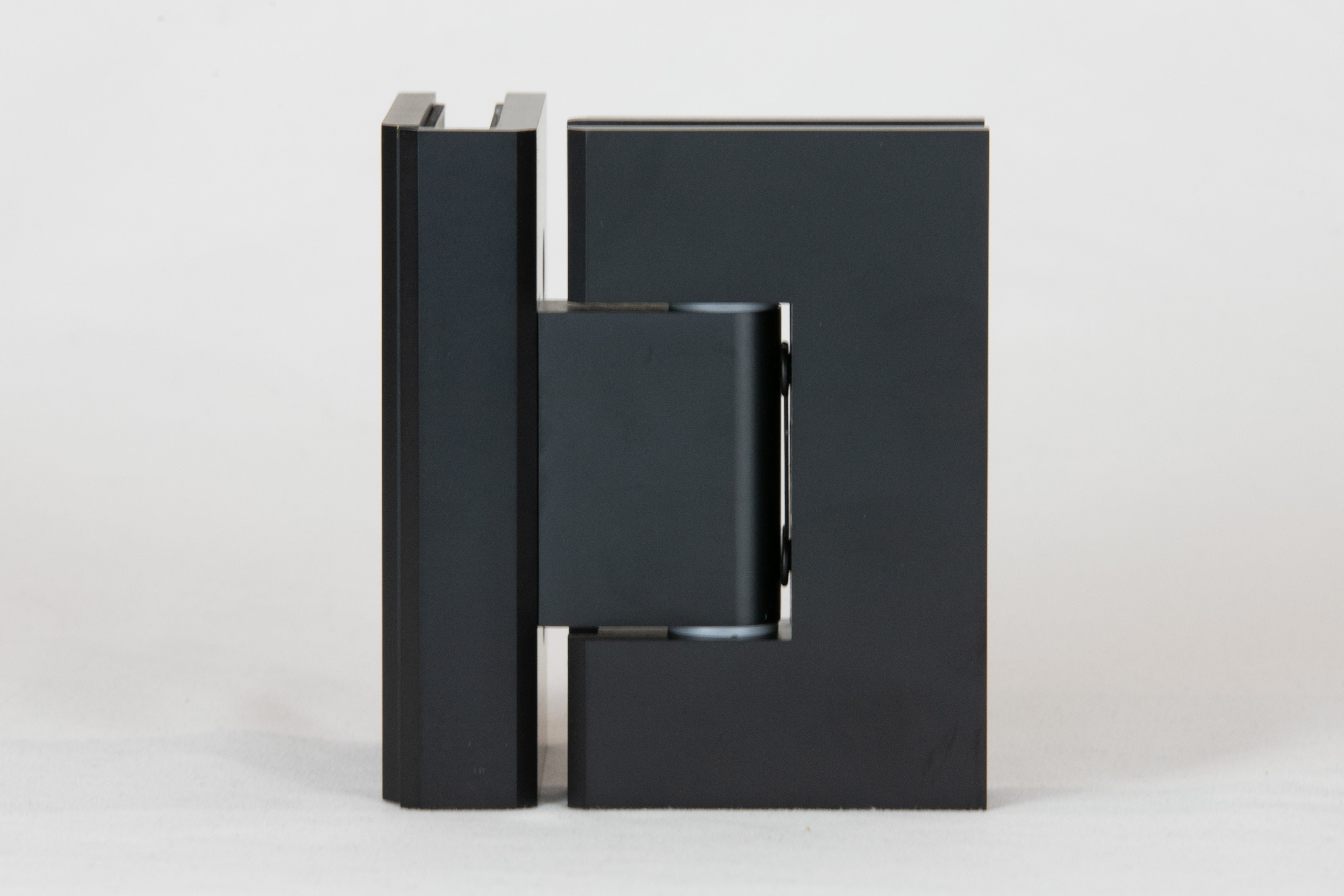 ES2.90 Glass to Glass Shower Hinge - Matt Black