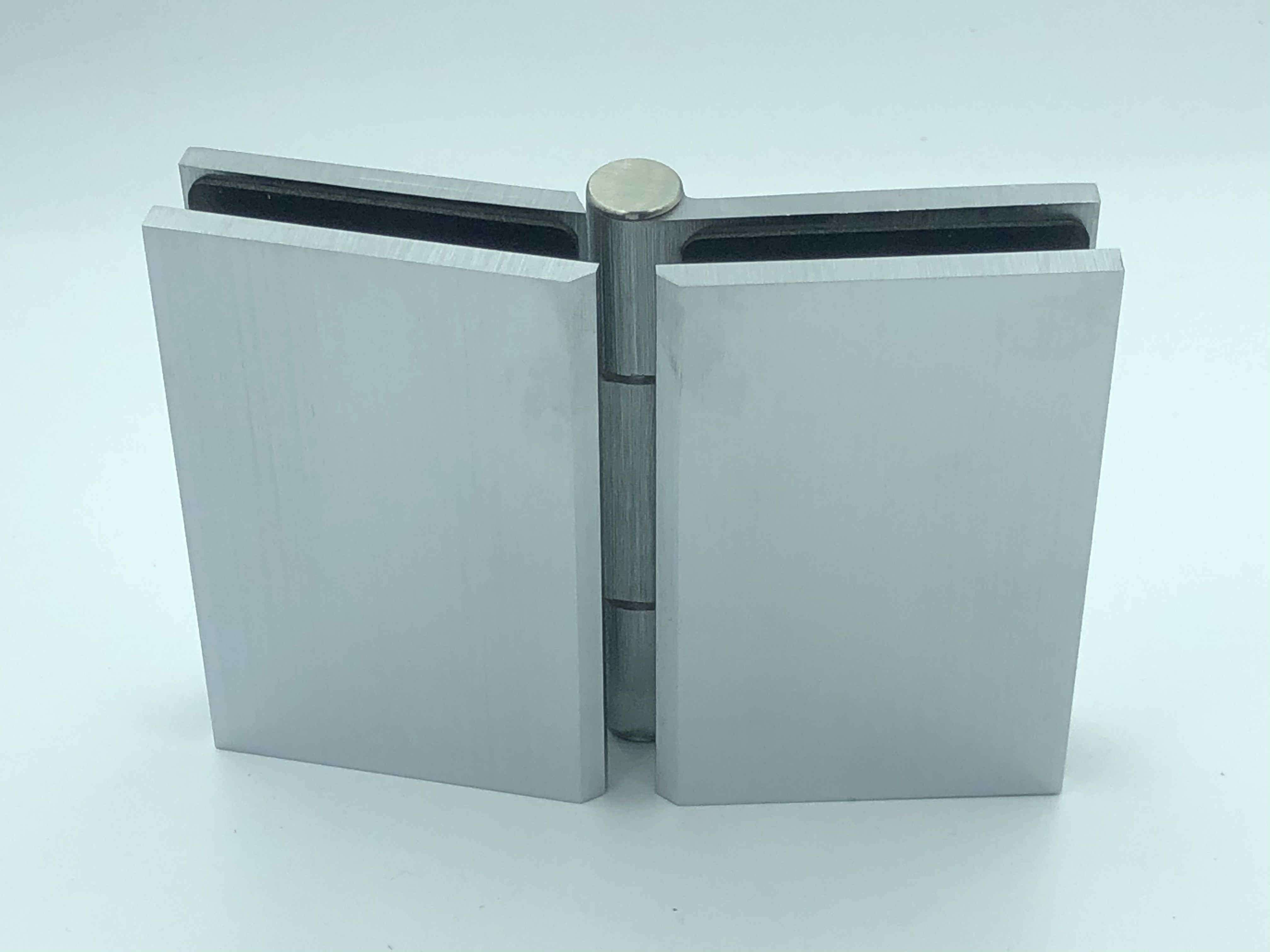 Bi-fold Shower Hinge for glass to glass fixing in Satin Chrome