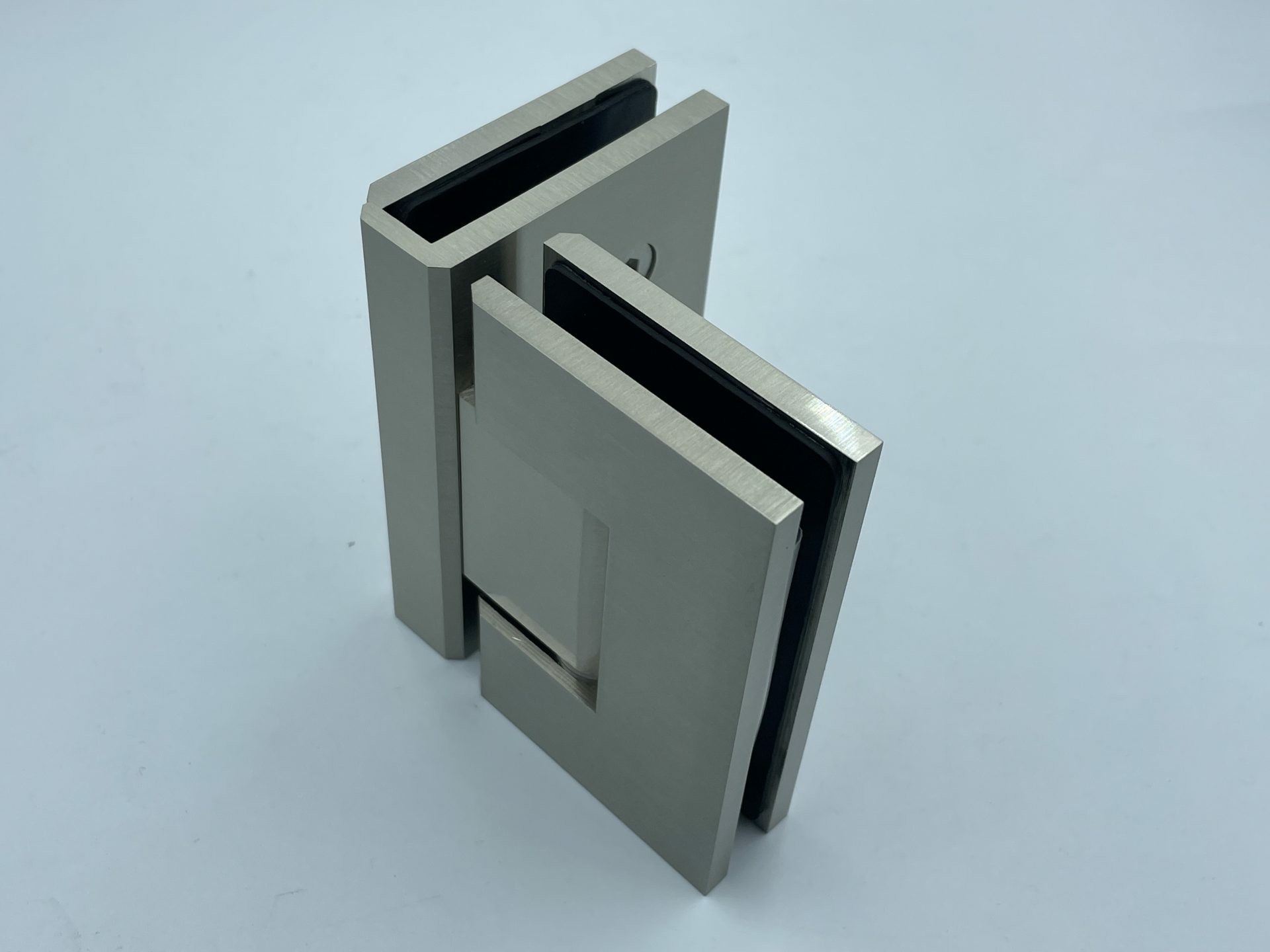 Brushed nickel finish 90 degree glass to glass heavy duty hinge